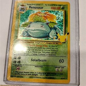 Lot of Rare Pokémon Cards 2x 1995 Pokémon dated and a Charmander